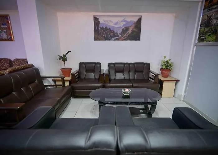 Oyo 789 Shivam Plaza