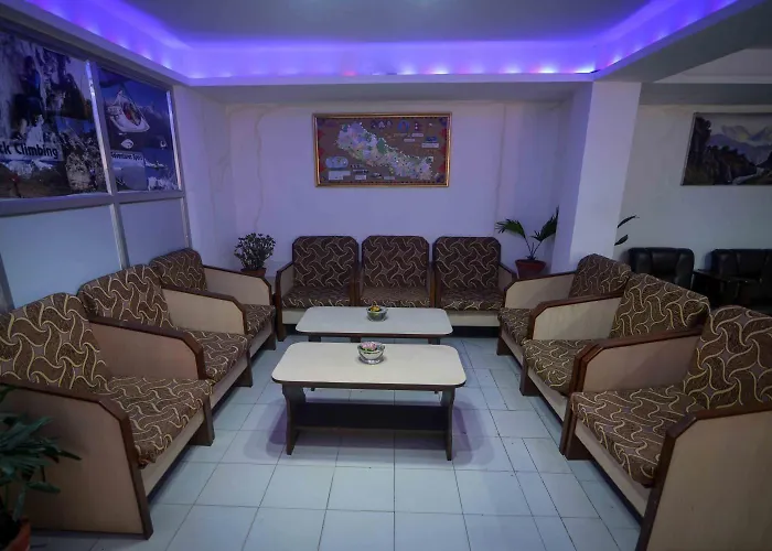 Oyo 789 Shivam Plaza 3* Катманду